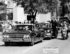 PRESIDENT JOHN F. KENNEDY SHOWS EVIDENCE OF BEING SHOT - 8X10 PHOTO (AA-822) picture