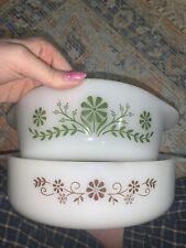 Vintage Retro Daisy Glasbake Casserole Dishes Set Of 2 Green And Brown picture