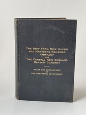 Vintage 1914 New York New Haven and Hartford Railroad Operating Rule Book Clean picture