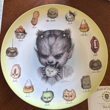 Mab Graves Bramble 10” Plate Includes COA And All Original Inserts picture