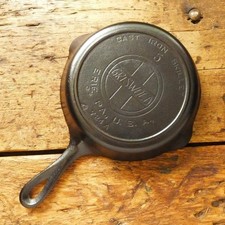 Antique GRISWOLD Cast Iron SKILLET Frying Pan # 5 LARGE SLANT LOGO - Ironspoon picture