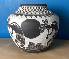 M & R Romero - Pottery - Acoma, New Mexico picture