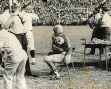 1961 Press Photo Football Player George Mira Sits on Sideline during a Game picture