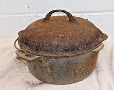 1950's Vintage Original Wagner Ware cast iron pan dutch oven  Sidney, Ohio. picture