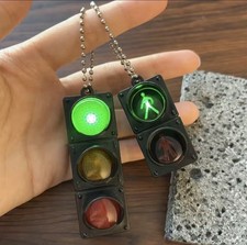 Mini 2pcs Traffic Electronic Light Simulator Keychain picture