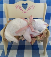Vintage 1989 trippie's Inc Sleeping Cat Figurine wood heart bench floral cushion picture