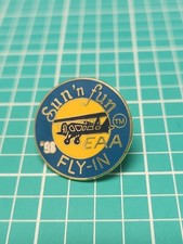 Vtg 1998 EAA Experimental Aircraft Association Gold Tone Lapel Pin picture