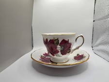 Vintage Royal Vale 7978 Red Roses Bone China Teacup Saucer Gold Trim England picture
