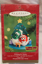Hallmark Ornament VeggieTales “ Waiting for Santa” Bob & Larry  2001 picture