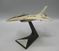 Vtg USAF General Dynamics YF-16 F-16 Airplane Prototype Desktop Display Model picture