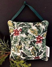 LONGABERGER 2001 HOLLY BERRY TAPESTRY MINI DOOR-HANGING SACHET PILLOW picture