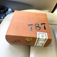 Avo Uvezian 787 Robusto 22 Wooden Collectible Cigar Box w/ Hinge Latch EMPTY picture