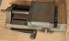 Vintage 100# Milling Vise w/ 8