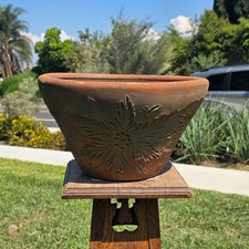 Vtg Mexican Terracotta Planter Sunburst Flower Clay Pot 15