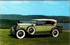 1929 Packard Deluxe Eight 6-45 Sport Phaeton - Vintage Car Postcard picture