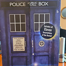 Doctor Who Eleven Doctors Fully Poseable Figure Set - All 11 Incarnations picture