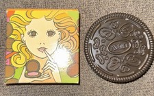 Avon sweet Lips oreo lip Gloss Compact Frostlight peach /pink Vintage w/ box  picture