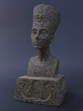 Authentic Ancient Egyptian Antiques Nefertiti Stone Bust Royal Queen Artifact BC picture