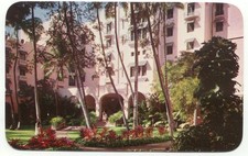 Royal Hawaiian Hotel Honolulu HI Tropical Gardens Postcard Hawaii picture