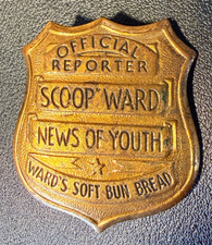 1930's Ward's Bread Premium Pin, Official Reporter scoop Ward News of Youth picture