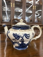 Vintage Booths Real Old Willow A8025 Teapot Blue White Gold Gilt England 6.5