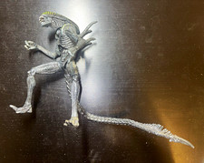 Vintage Aliens Xenomorph Action Figure Black Gray Loose Sci-Fi Horror picture