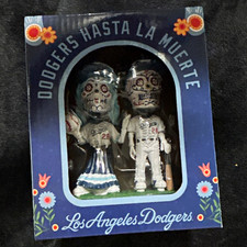 Dodgers Día de los Dodgers Hasta La Muerte bobblehead picture
