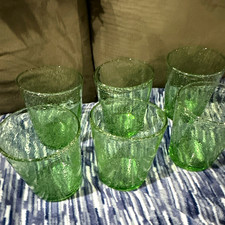 Set of 6 Green Bubble Textured Art Glass Tumblers Great condition Beautiful picture