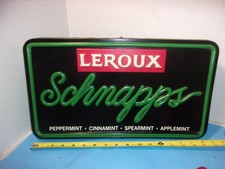 VINTAGE Leroux Flavored SCHNAPPS BAR LIGHT Sign picture