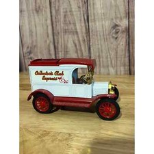 ERTL1:25 Replica Ford, 1913 Model T Coin Bank, Collectors Club Express •1980s picture