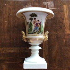 Possible Old Paris Urn picture