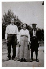 1921 Vintage Black & White Photo of Edgin & Ball Family Jackson TN picture