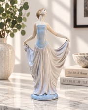 Lladro 5050 Dancer Porcelain Figurine Woman Holding Skirt Spain Glazed Lavender picture