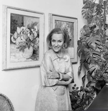 Actress Gloria Swanson At Her Home In New York 1965 OLD PHOTO 5 picture