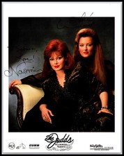 The Judds - Country Music Duo - 8x10 Photo - Signed | Autograph picture