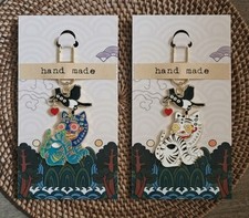 Korean Tiger Magpie Reflective Safety Keyring National Museum of Korea Folk Art picture
