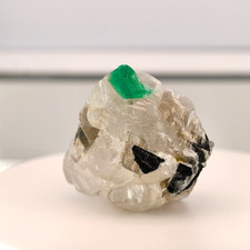 VERY CLEAR NATURAL EMERALD CRYSTAL ON MATRIX  FROM MUZO - COLOMBIA 7.8 grams picture