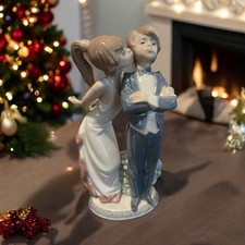 Lladro Lets Make Up #5555 Retired Figurine Glossy Finish Mint IOB Spain picture