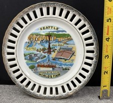 VTG 1962 Seattle Worlds Fair Souvenir Reticulated Plate Dish Space Needle Japan picture