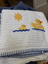 VTG Saturday Knight Ltd SKL White Duck Embroidery With Sun Terry Towel picture