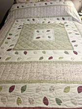 Vintage Pfaltzgraff Naturewood Sage Green Quilt 82 x 82 inches. picture