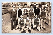 RPPC Harvard Basketball Team Cambridge Massachusetts MA UNP Postcard O3 picture