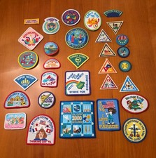 New Lot Of 31 Vintage 90's Y2K Girl Scouts Badge Patches Lot Scouting Iron On picture
