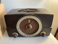 VTG ZENITH BAKELITE TABLETOP AM/FM TUBE LONG DISTANCE RADIO CHASSIS G725 WORKS picture