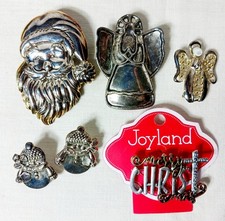 5 vtg Christmas Silver Tone BROOCH Pendant Earrings SANTA Angel SNOWMAN Merry picture