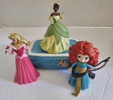 Disney Princess Lot Merida Tiana Aurora Figures Mini Doll Toys READ picture