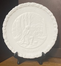 Fenton Bi-Centennial Plate In God We Trust 1776-1976 White Satin 1975 Vintage picture