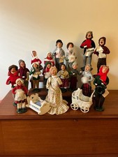Byers Choice Lot of 16 Carolers Plus Accessories - Nice group picture
