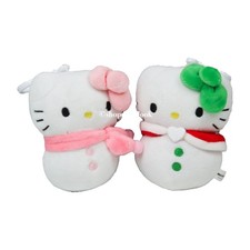 Hello Kitty Snowman Plush Mascot Keychain Set Pink Scarf & Green Cape Sanrio picture