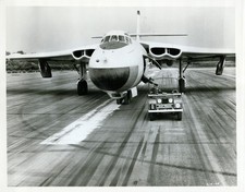 Vickers Valiant RAF 8x10 Photo Cold War Jet Bomber Royal Air Force L49-65 picture